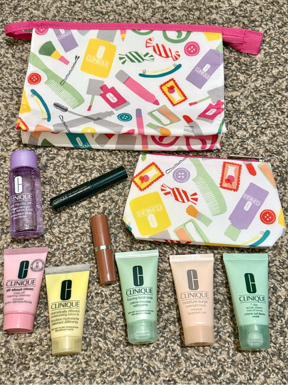 Clinique Colorful Cosmetic Pouch Set with Assorted Minis